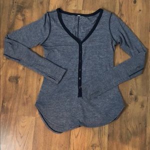 Lulu Lemon shirt